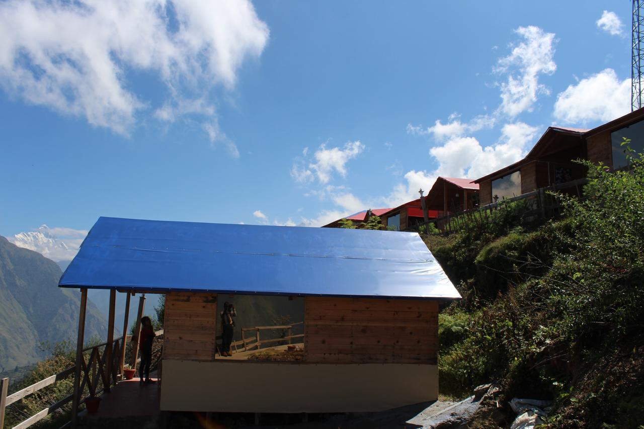 Blue Poppy Resorts Joshīmath Exterior foto